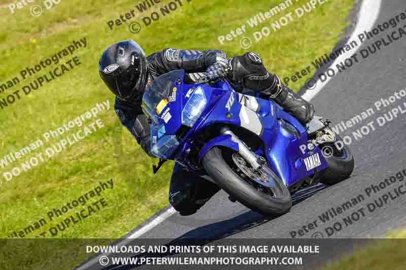 cadwell no limits trackday;cadwell park;cadwell park photographs;cadwell trackday photographs;enduro digital images;event digital images;eventdigitalimages;no limits trackdays;peter wileman photography;racing digital images;trackday digital images;trackday photos